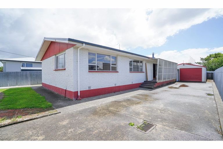 Photo of property in 88 Mcquarrie Street, Kingswell, Invercargill, 9812