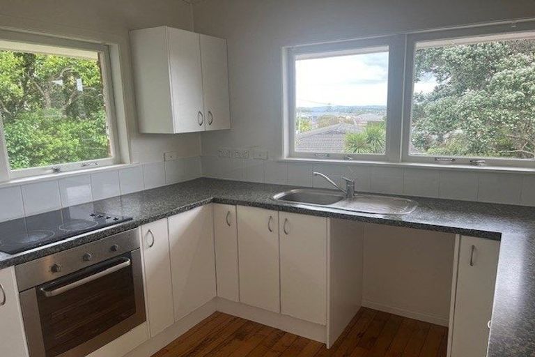 Photo of property in 3/375 Lake Road, Hauraki, Auckland, 0622