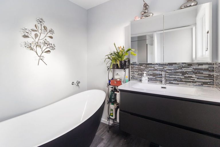 Photo of property in 15 Sherratt Street, West End, Timaru, 7910