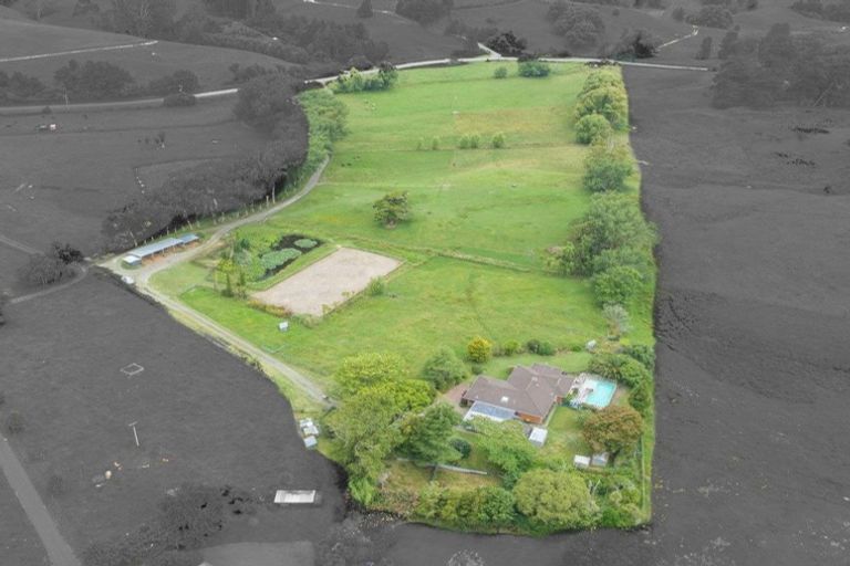 Photo of property in 132 Stoney Creek Road, Kaukapakapa, 0873