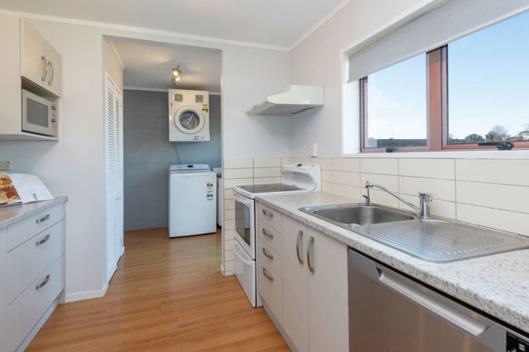 Photo of property in 2/21 Roysfield Lane, Sunnyhills, Auckland, 2010