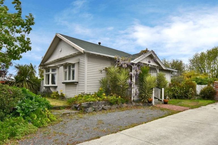 Photo of property in 52 Harrow Street, Phillipstown, Christchurch, 8011