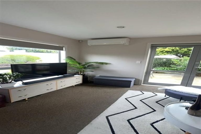 Photo of property in 8a Opapa Street, Titahi Bay, Porirua, 5022