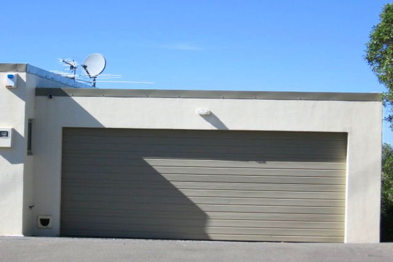 Photo of property in 5 Waru Street, Khandallah, Wellington, 6035