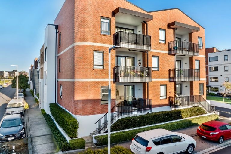 Photo of property in 3/81g Mapou Road, Hobsonville, Auckland, 0616