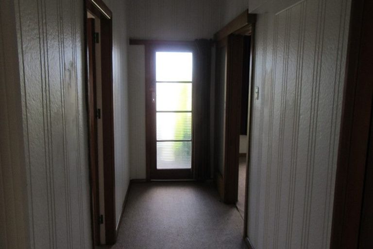 Photo of property in 16 Harris Street, Waimate, 7924