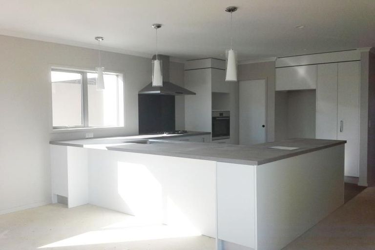 Photo of property in 163c Pembroke Street, Westown, New Plymouth, 4310