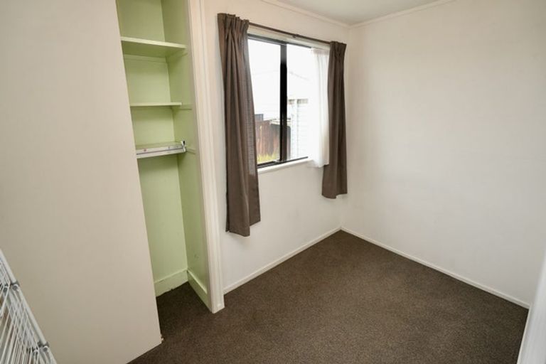 Photo of property in 20 Tiller Close, Kelvin Grove, Palmerston North, 4414