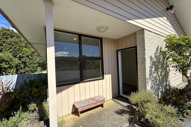 Photo of property in 298b Paekakariki Hill Road, Paekakariki Hill, Porirua, 5381