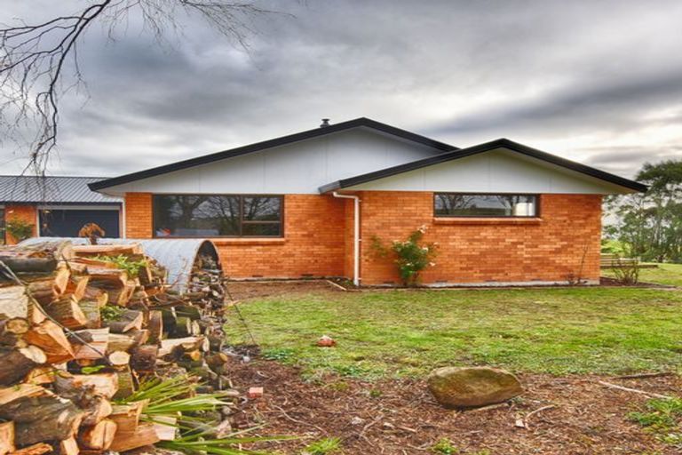 Photo of property in 443 Waddle Road, Waikana, Gore, 9772