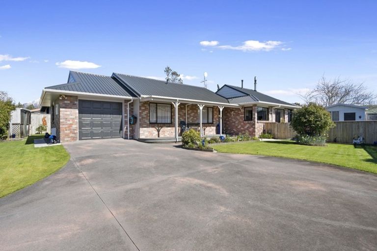 Photo of property in 30 Nikau Street, Inglewood, 4330