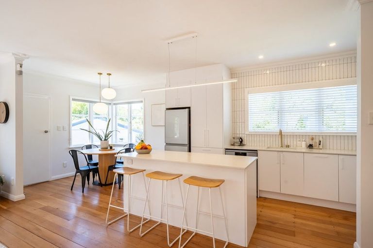 Photo of property in 12 Glenside Road, Glenside, Wellington, 6037