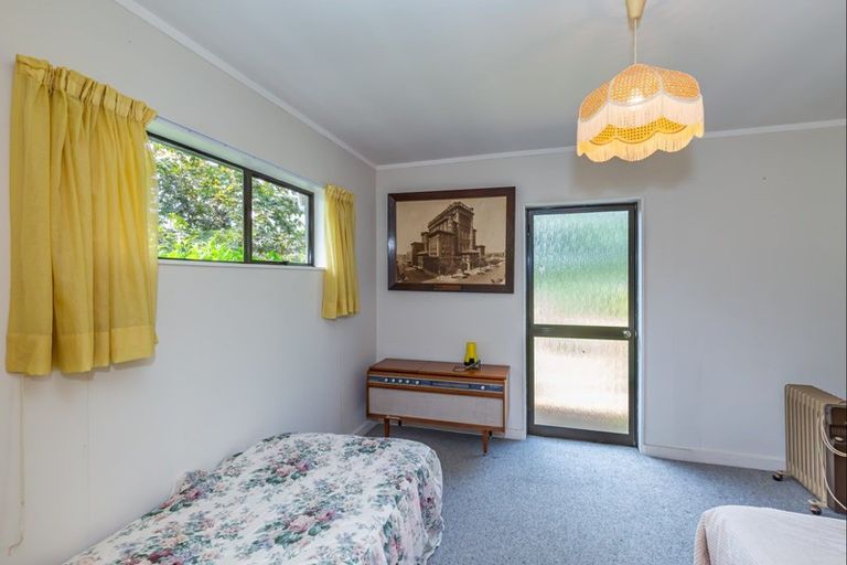 Photo of property in 97 Papaitonga Lake Road, Ohau, Levin, 5570