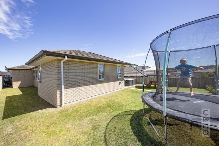 Photo of property in 7 Orchard Terrace, Riverhead, 0820