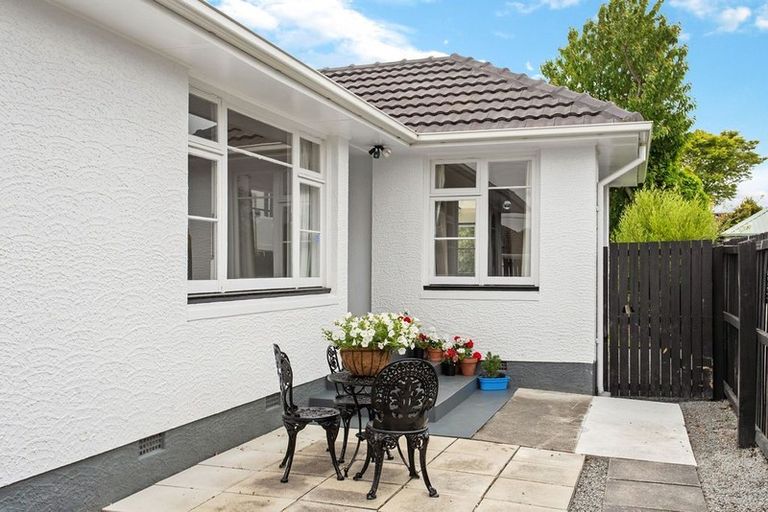 Photo of property in 8 Ravenna Street, Avonhead, Christchurch, 8042