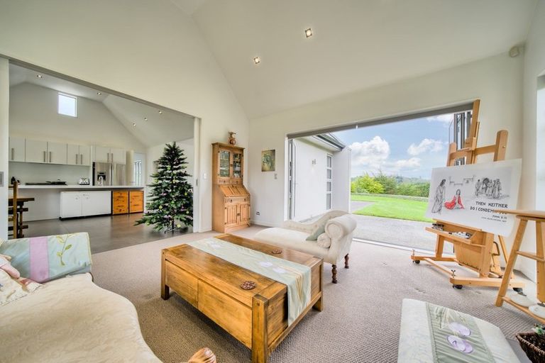 Photo of property in 71 Kirton Drive, Riverstone Terraces, Upper Hutt, 5018