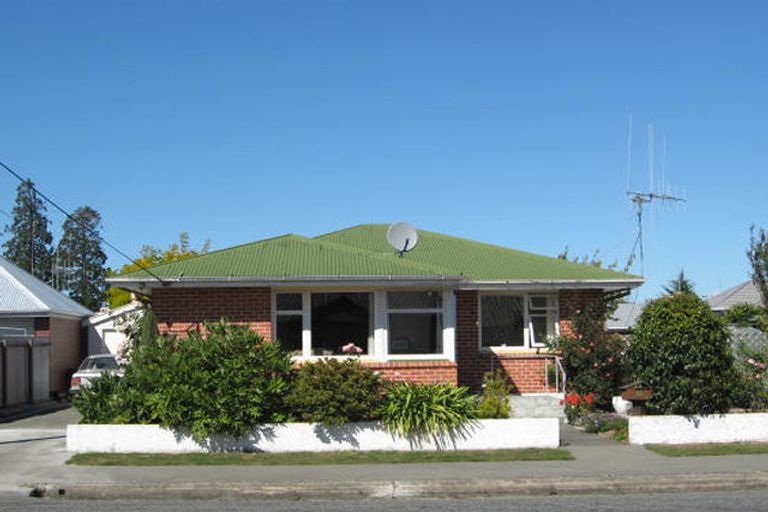 Photo of property in 12 Ewen Road, Temuka, 7920