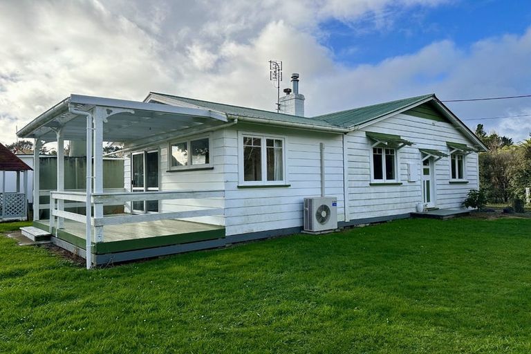 Photo of property in 32 Cloverlea Road, Westbrook, Palmerston North, 4475