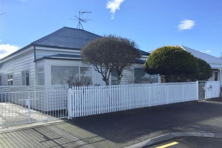 Photo of property in 69 Holloway Street, Carterton, 5713