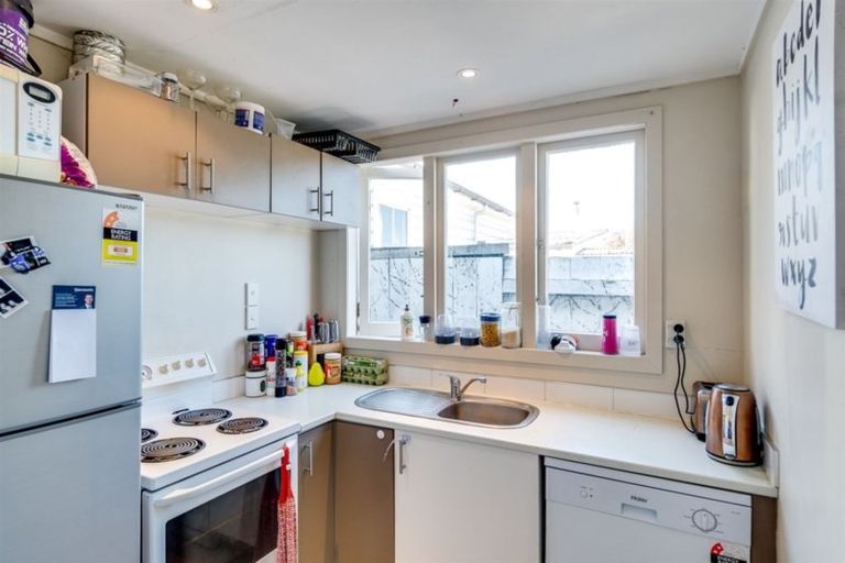 Photo of property in 151 Wellesley Road, Napier South, Napier, 4110