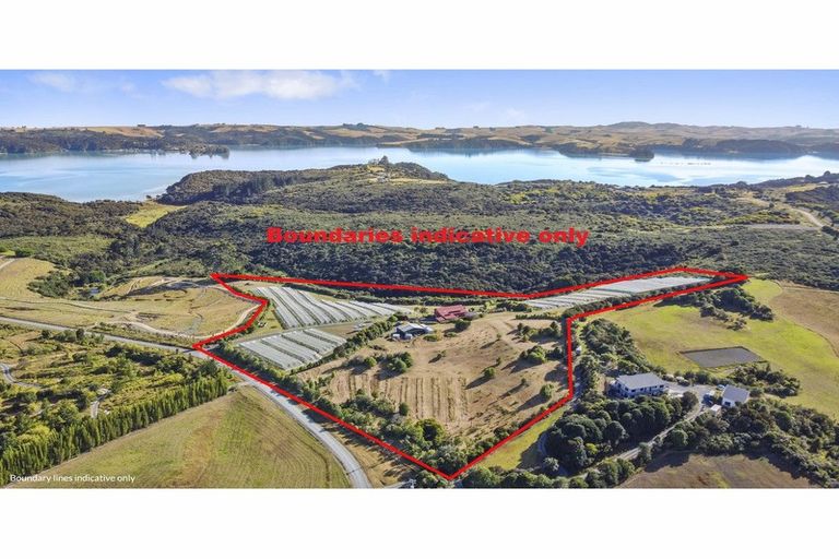 Photo of property in 142 Te Kowhai Point Road, Kerikeri, 0294