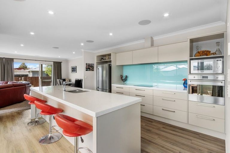 Photo of property in 92 Halberg Street, Dallington, Christchurch, 8061