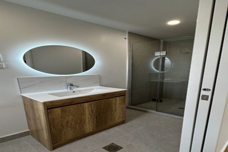 Photo of property in 156 Ridge Road, Howick, Auckland, 2014