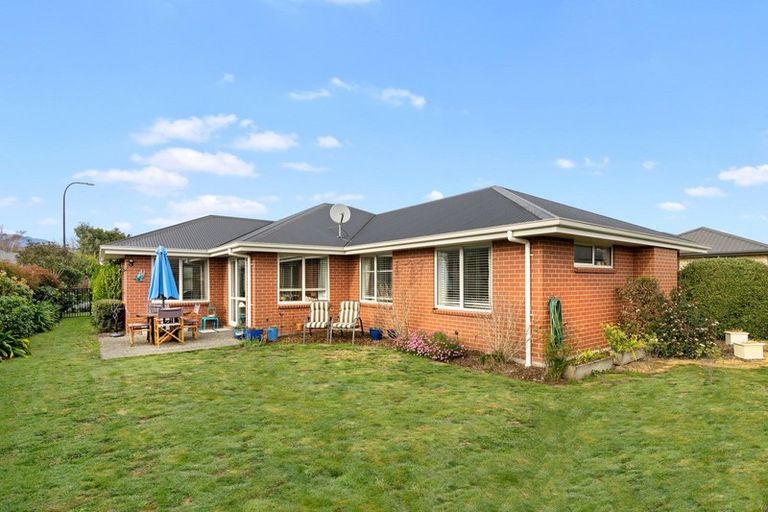 Photo of property in 20 Ernest Place, Brightwater, 7022