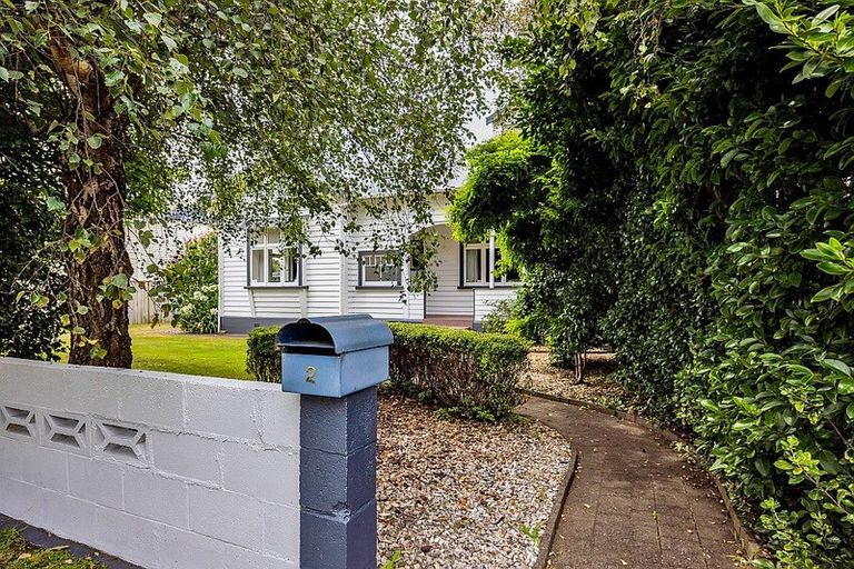 Photo of property in 2 Morrissey Street, Hawera, 4610