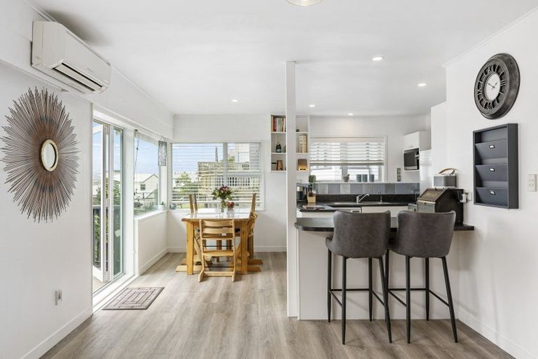 Photo of property in 49 Harbour Road, Ohope, 3121