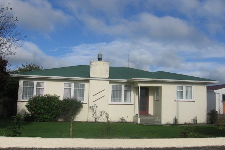 Photo of property in 26 Vernon Avenue, Takaro, Palmerston North, 4412