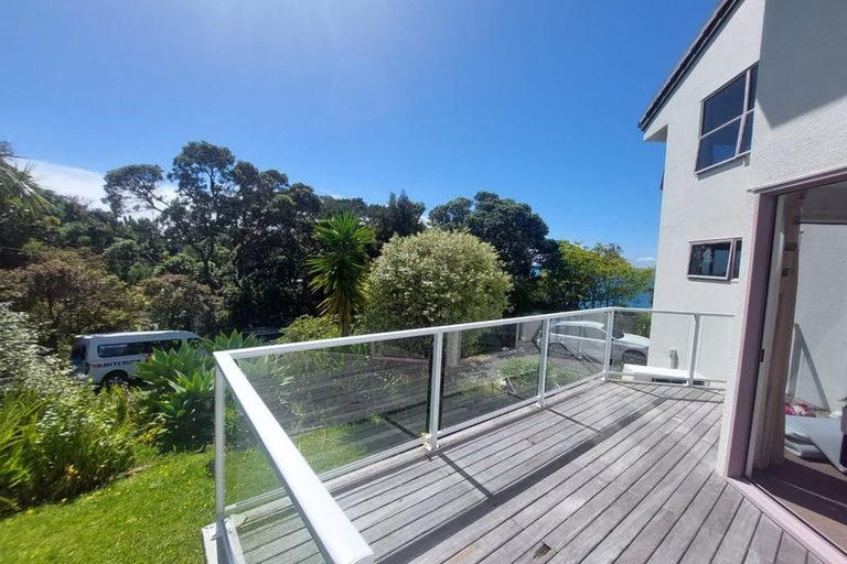 Photo of property in 73 Cliff Road, Torbay, Auckland, 0630