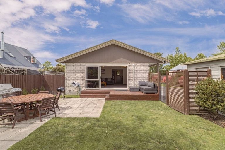 Photo of property in 83 Solomon Avenue, Redwood, Christchurch, 8051