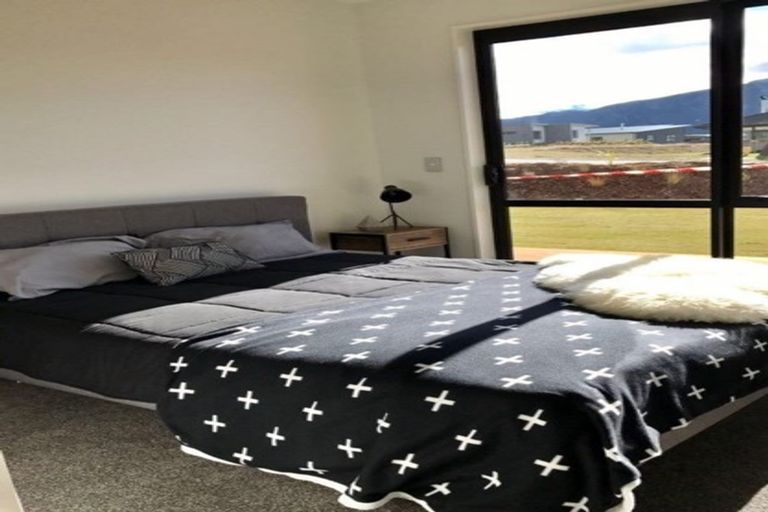 Photo of property in 3 Avalanche Place, Wanaka, 9305