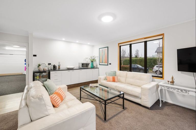 Photo of property in 18 Ash Avenue, Albert Town, Wanaka, 9305