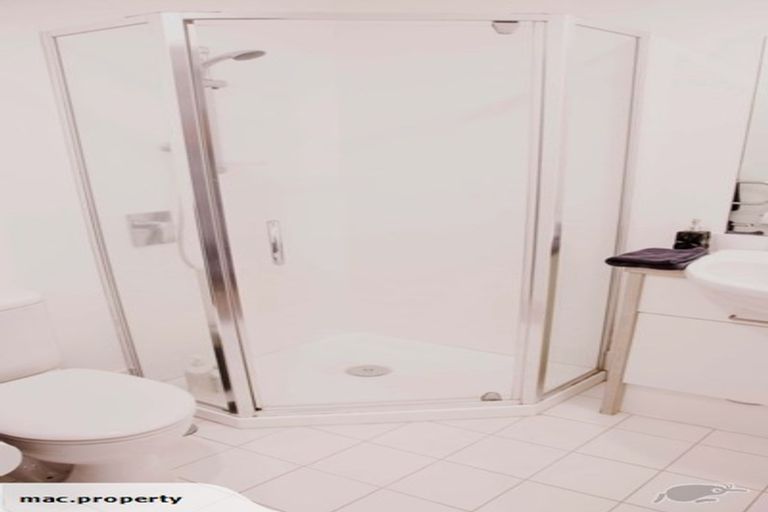 Photo of property in 1l/160 Symonds Street, Eden Terrace, Auckland, 1010