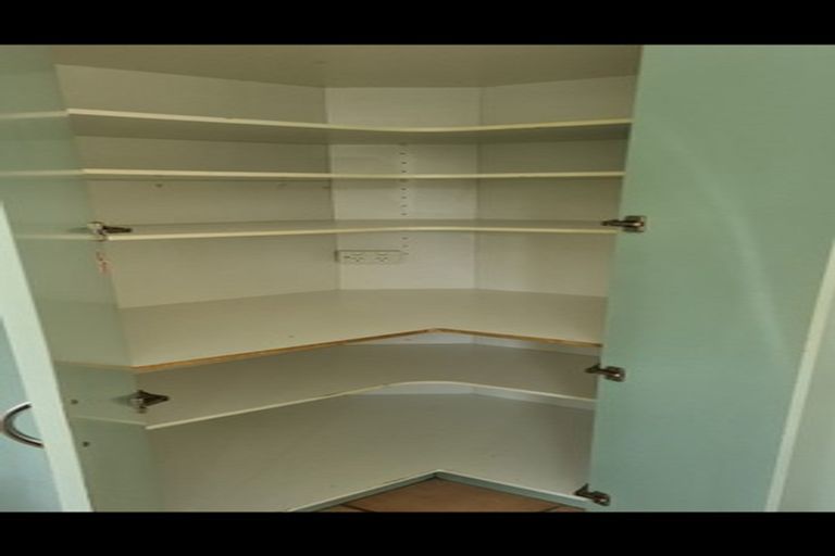 Photo of property in 1/7 Thurston Place, Bucklands Beach, Auckland, 2012