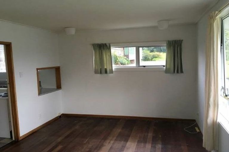 Photo of property in 42 View Street, Maungaturoto, 0520