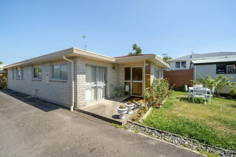 Photo of property in 5 Roderick Street, Otumoetai, Tauranga, 3110