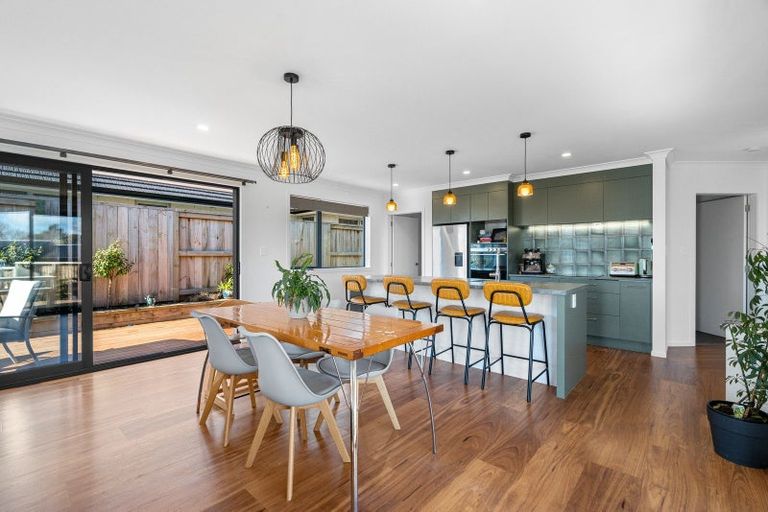 Photo of property in 15 Hass Drive, Ohauiti, Tauranga, 3112