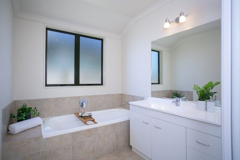 Photo of property in 42 Burns Street, Leamington, Cambridge, 3432