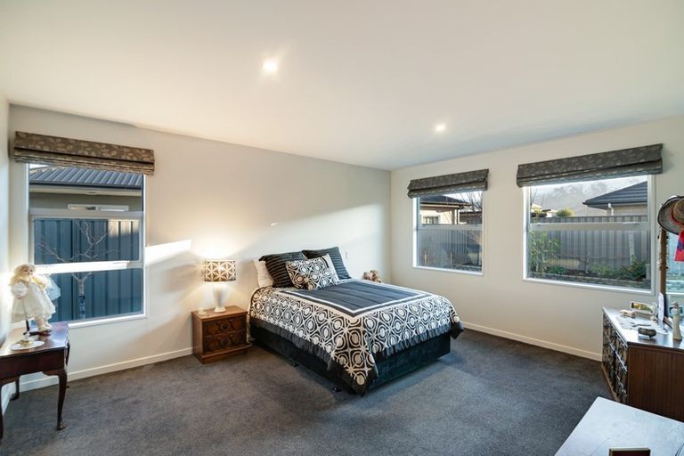 Photo of property in 8 Electric Place, Cromwell, 9310