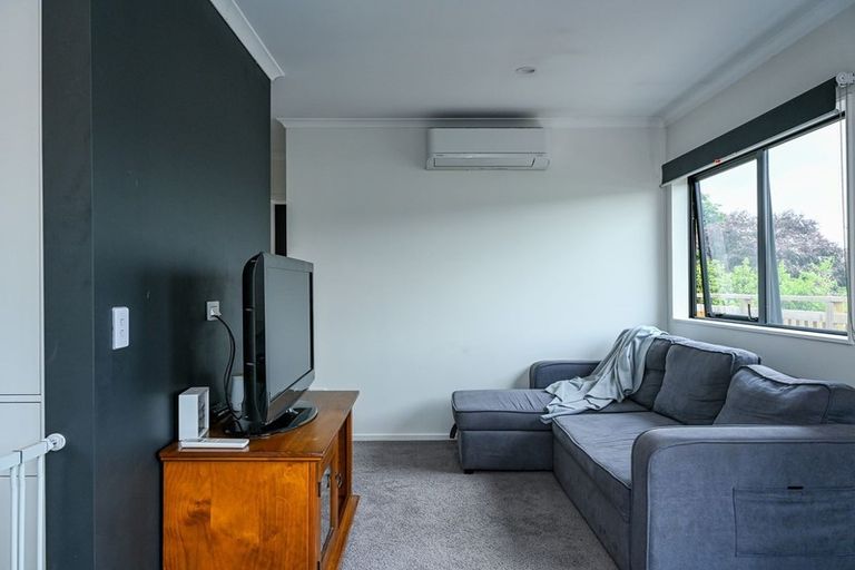 Photo of property in 2 Muir Street, Green Island, Dunedin, 9018
