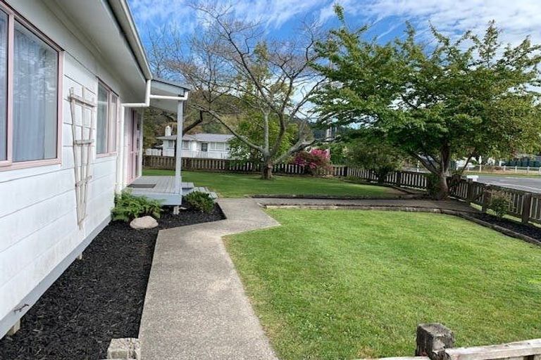Photo of property in 94a Clayton Road, Mangakakahi, Rotorua, 3015