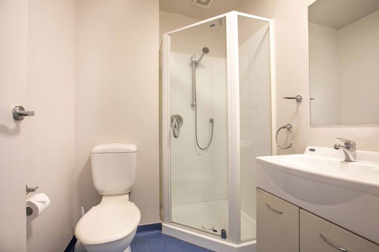 Photo of property in 1/363 Willis Street, Mount Cook, Wellington, 6011