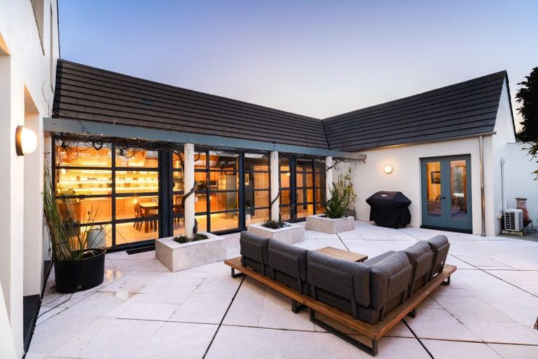 Photo of property in 13 Wilson Avenue, Saint Clair, Dunedin, 9012