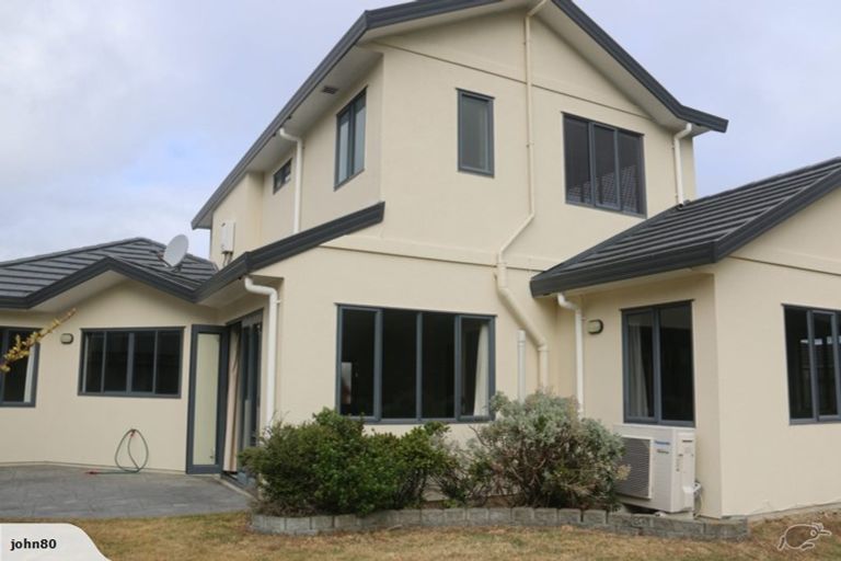 Photo of property in 108a Ashton Fitchett Drive, Brooklyn, Wellington, 6021