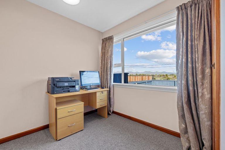 Photo of property in 405 Breezes Road, Aranui, Christchurch, 8061