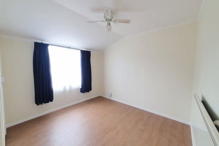 Photo of property in 488 Swanson Road, Ranui, Auckland, 0612