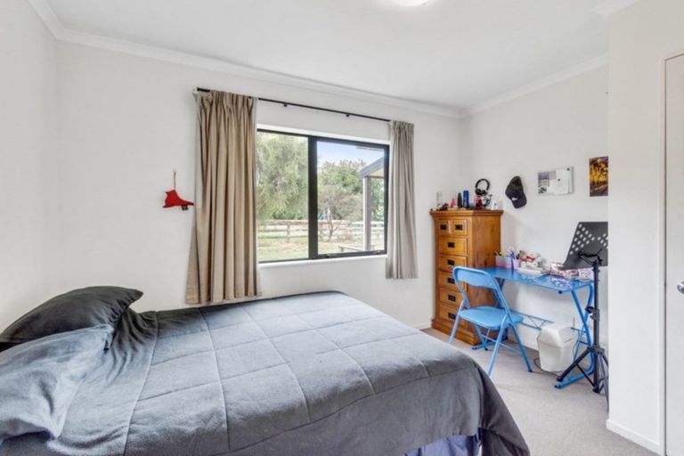 Photo of property in 5 Mangauika Road, Pirongia, Te Awamutu, 3876